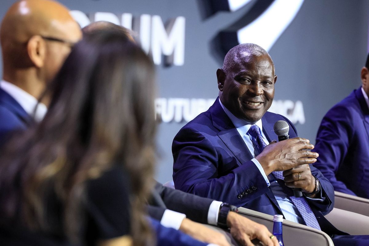 Equity Group CEO James Mwangi, Kigali'deki Afrika CEO Forumu'nda.