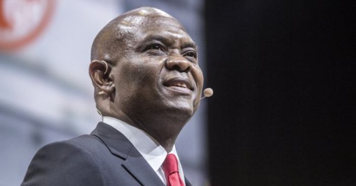 Nijeryalı milyarder Tony Elumelu.