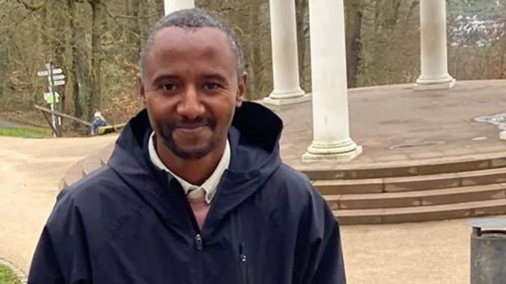 Addis Standard editörü Yonas Kedir Etiyopya hükümeti tarafından gözaltına alındı.