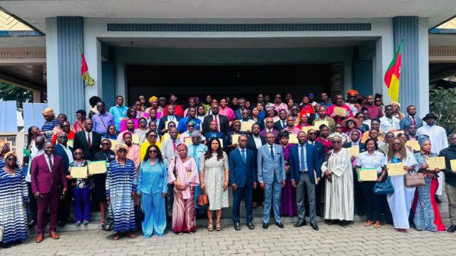 Kamerun, KOBİ Destek Merkezlerini Dijitalleştirerek Vergi Tabanını Genişletiyor