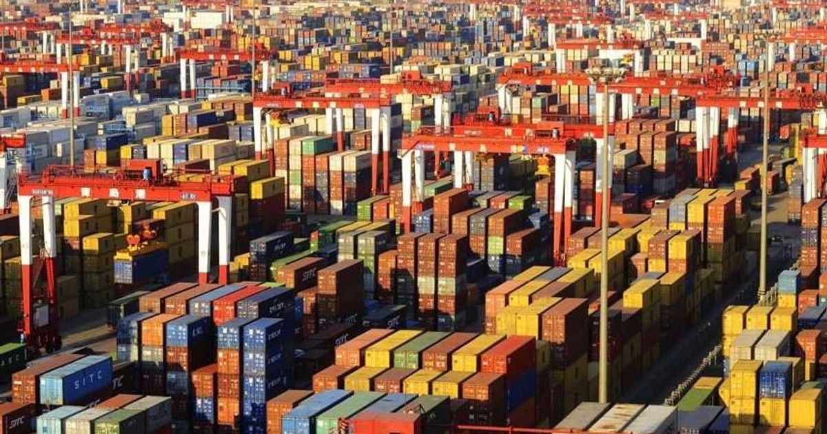 Afrika'nın en yoksul ekonomileri, borç ödemeleri yeni yatırımları aştıkça finansman açığıyla karşılaşıyor.