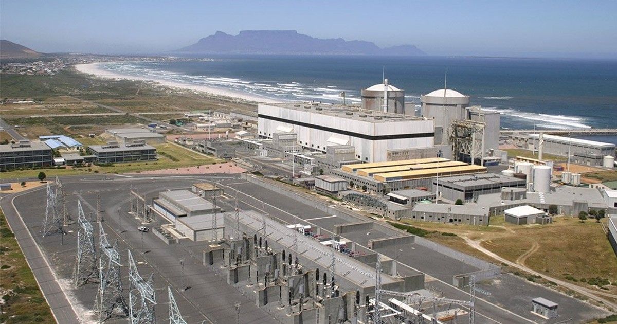 Afrika'nın tek nükleer santrali, Rus Rosatom'un Batılı rakipleriyle yarışı.