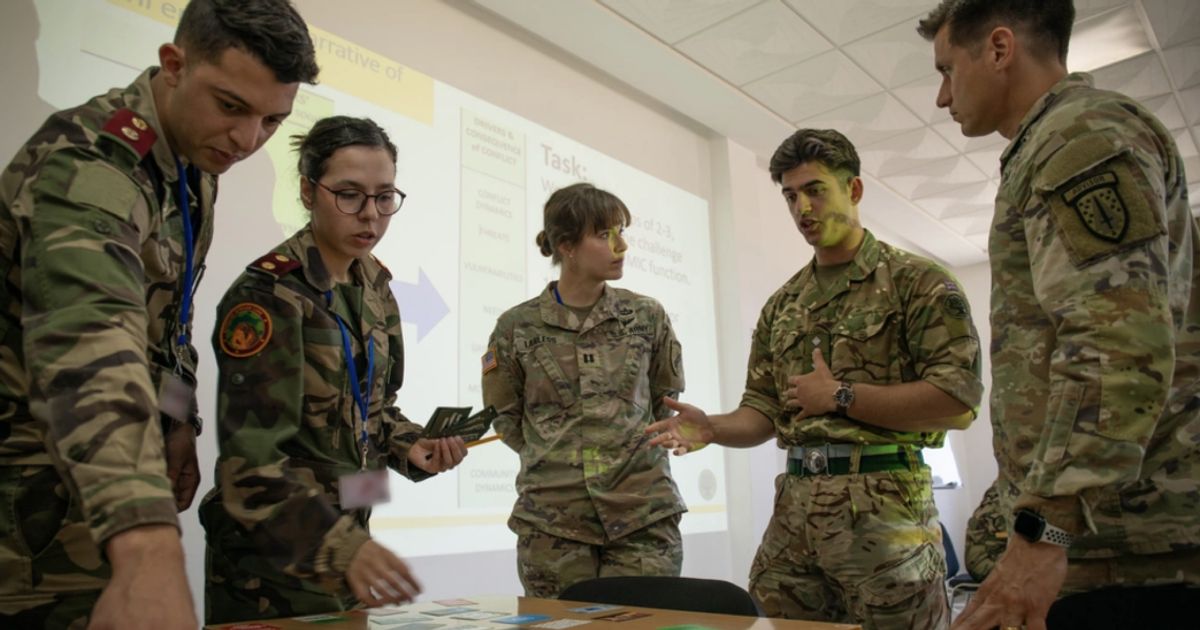 ABD, NATO müttefikleriyle anlaşmazlık ortasında Afrika'ya drone akademisi kuruyor.