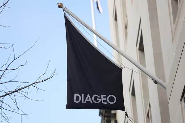 Dünyanın en büyük içki şirketlerinden Diageo'nun Londra'daki tabelası