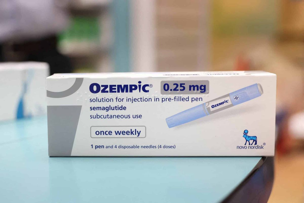 Londra'da bir eczanede Novo Nordisk'in Ozempic kutusu
