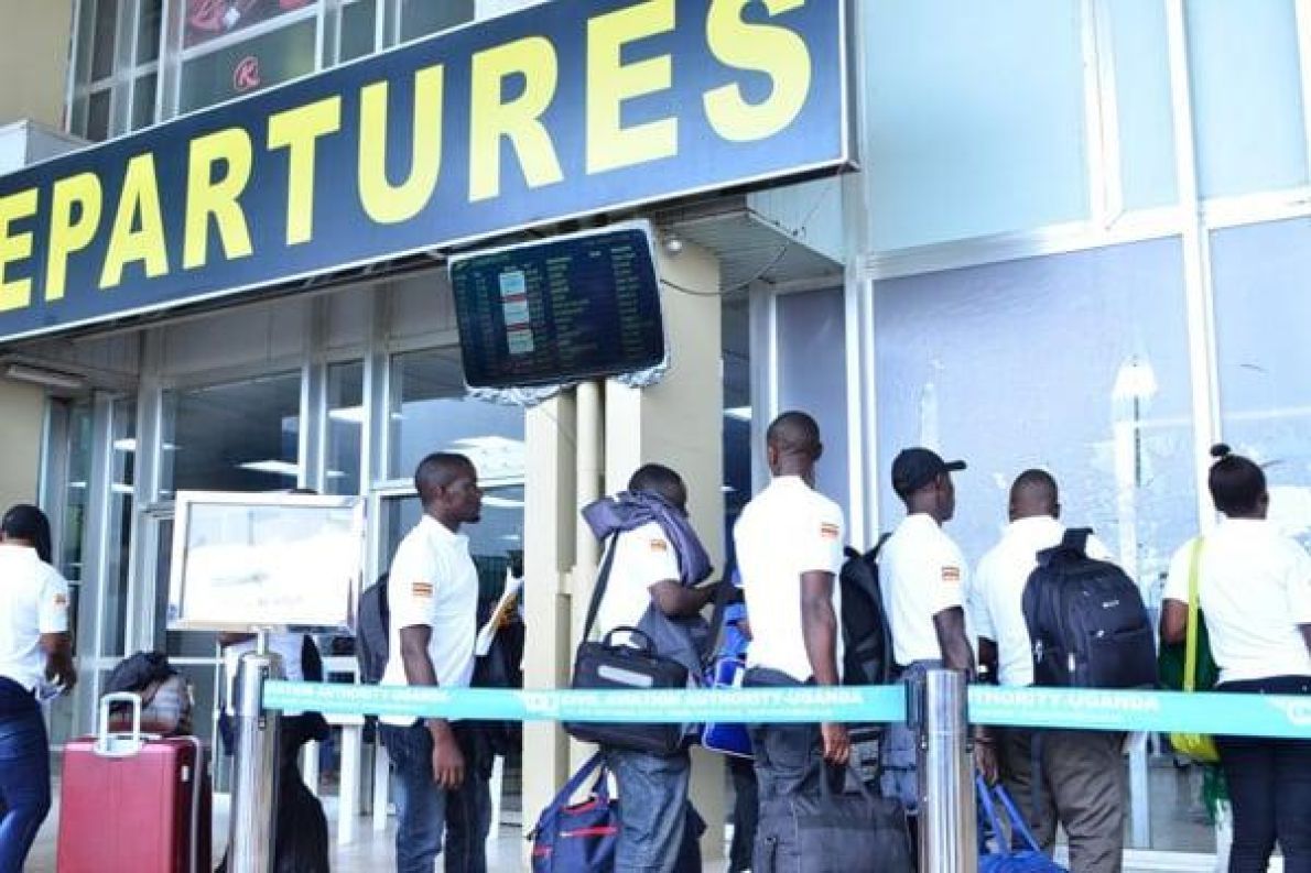 Uganda, artan havale akışlarının arkasındaki yurt dışı işçileri koruyor