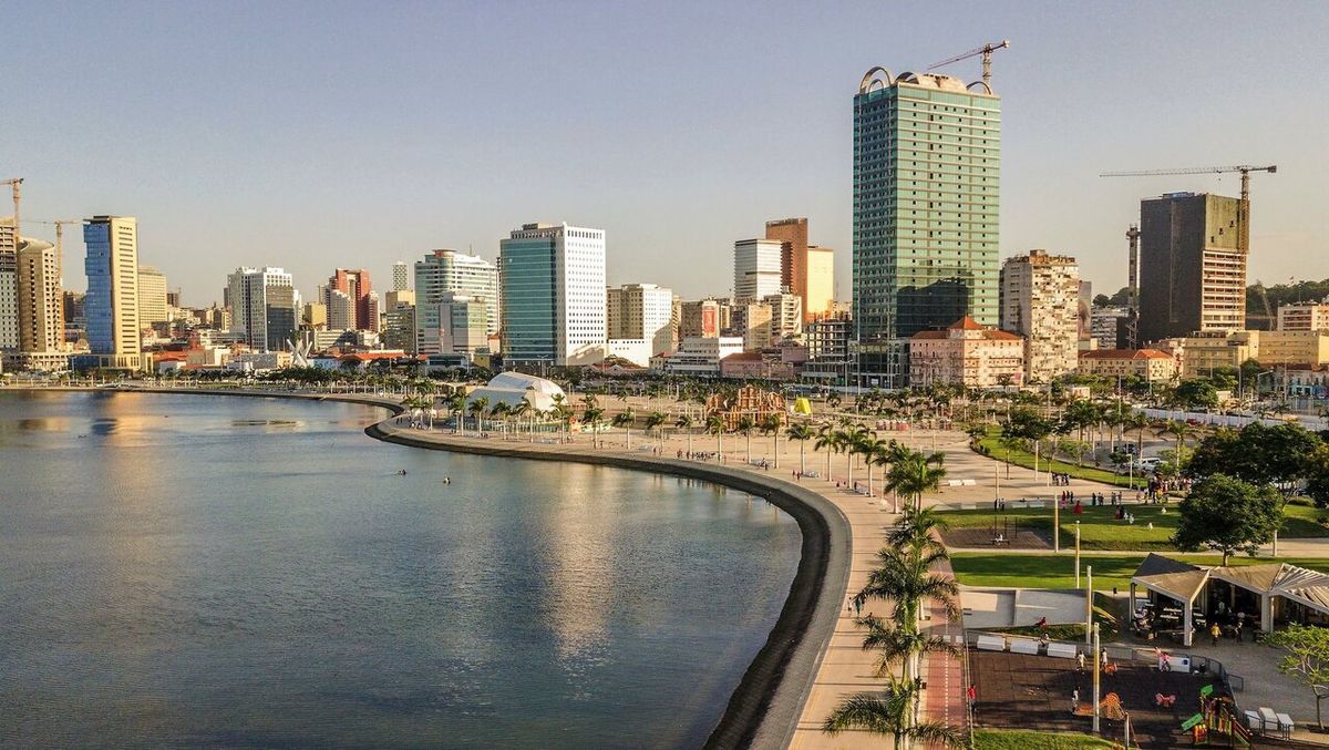Angola'da Memurlar İçin Taksitli Ödeme ve Sosyal Haklar Programı Başladı