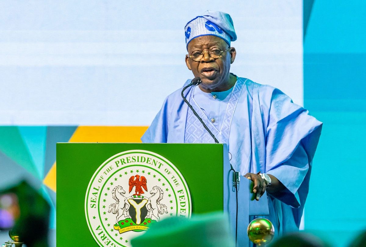 Tinubu, Nijerya'nın ilk yenilenebilir enerji kolejini ve yeşil hidrojen tesisini açtı.