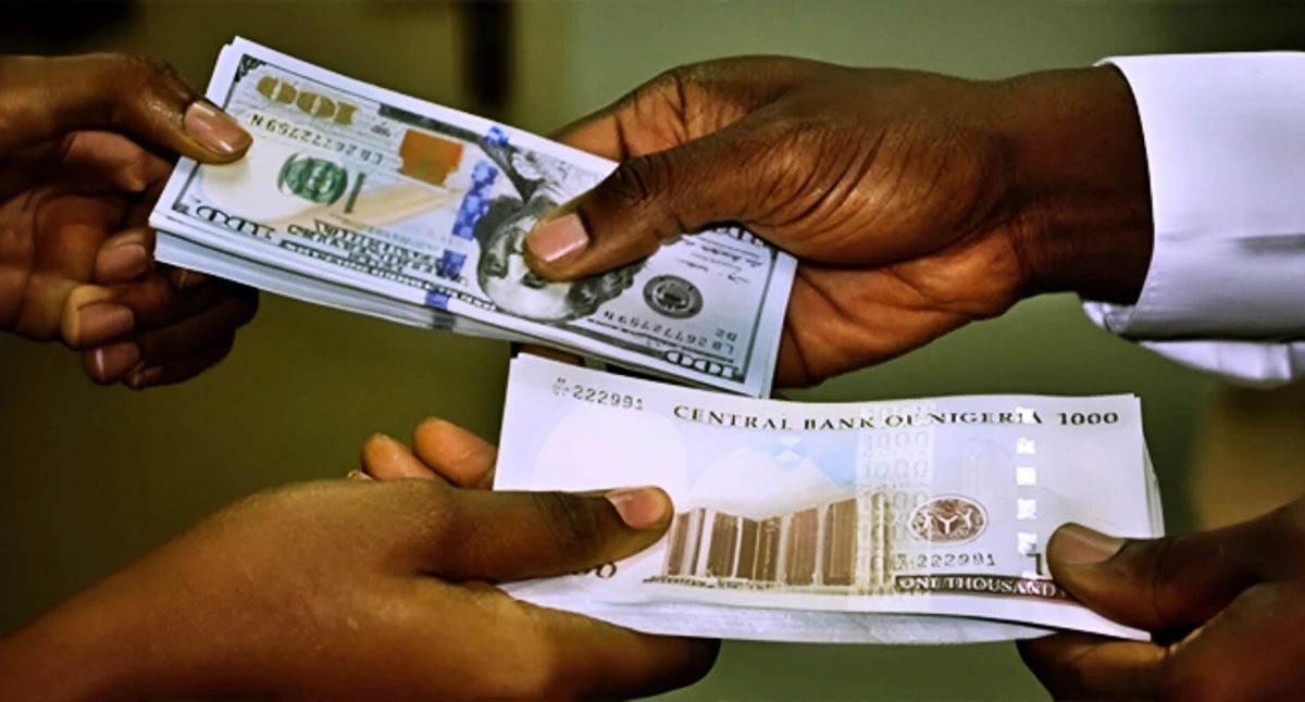 Nijerya Merkez Bankası'nın 54 milyar dolarlık rezerviyle Naira değer kazandı.